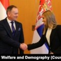 Srbija najavljuje saradnju sa Mađarskom u promociji 'porodičnih vrednosti'