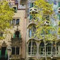 Antoni Gaudi – isposnik arhitekture