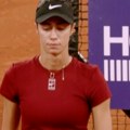 Olga Danilović pobedila nekadašnju prvu teniserku sveta, pa dobila neočekivano pitanje: "Reci nam o Novaku..."