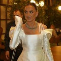 Ko je novi dečko emine Jahović? Pevačica se oglasila, zbog ove fotografije svi se pitaju samo jedno! (foto)