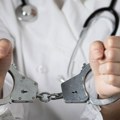 Uhapšen lekar Tomislav u Zagrebu: Medicinskoj sestri napisao bolovanje da može s dečkom na godišnji odmor