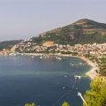 Budva: Srpski državljanin osuđen na 32 dana zatvora zbog vožnje pod dejstvom heroina