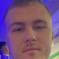 Lukin život se pre 6 meseci pretvorio u noćnu moru: Prvo su mu trnuli prsti, a sada ne može sam da jede, hitno mu je potrebna…