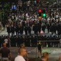 Povređen asistent N1 - iako se legitimisao, policajci ga oborili na zemlju