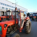 Пољопривредници протестују у Новом Саду јер Влада није испоштовала раније договоре: Трактори ће код Бановине бити један дан