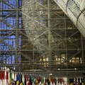 Euraktiv: Novi kurs Evropske komisije za 2026. godinu - manje zelene agende, više konkurentnosti i industrije