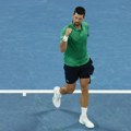 UŽIVO: Đoković servira za ostanak u prvom setu