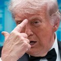 Donald Tramp u šoku! Predsednik SAD gleda i ne veruje šta se dešava