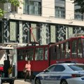 Izleteo tramvaj iz šina na Dorćolu i udario u izlog, povređeno više ljudi