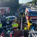 Stravična nesreća na auto-putu, 34 osobe povređene: Kamper uleteo u kolonu, vozač dao šok opravdanje! Veliki broj dece…