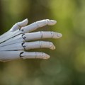 Kineski startap vredan tri milijarde dolara rešava problem robotske ruke