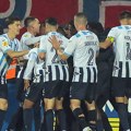 Spektakl u Subotici: Borac vodio 2:0, Spartak preokrenuo, "prštali" crveni kartoni, na kraju bez pobednika