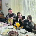 Uzmi račun i pobedi Ministar Siniša Mali obišao porodicu Pašić, dobitnike stana od 100 kvadrata: Nagrada otišla u prave…