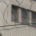 Mesec dana pritvora Novosađanki osumnjičenoj za proganjanje zaposlenih u Jovinoj gimnaziji