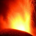 Etna počela da izbacuje pepeo i lavu – otkazani svi letovi