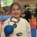 Karatistkinja “Juniora” Mila Jović osvojila SREBRO u Mladenovcu