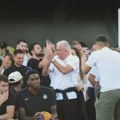 Crno-beli stigli u Sidnej, a Željko poručuje: ''Ma, ništa ovo nije normalno!''