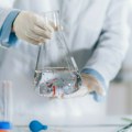 Nevidljiva pretnja u telu: Mikroplastika menja crevne bakterije koje čuvaju zdravlje