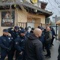 Besplatan prostor za SNS i milioni iz budžeta: BIRN o restoranu iz Kule