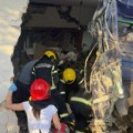 Jedna osoba nastradala kada je u Velikim Pčelicama kamion sleteo s kolovaza i udario u kuću