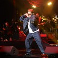 Jakov Jozinović napravio spektakl u Zagrebu: Pred koncert čitao Bibliju FOTO
