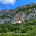Mitropolija: Nadležni da preispitaju planiranu lokaciju solarne elektrane