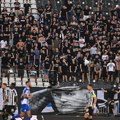 "Generale, hvala": Grobari razvili lik Ratka Mladića na južnoj tribini stadiona JNA