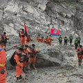 Broj poginulih u poplavama u Nepalu i Kini dostigao 1.003
