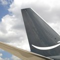 Teretni avion Amazona promašio pistu kod aerodroma u Majamiju, ima povređenih