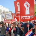 Mesec dana pred izbore: Veliki protesti protiv HDZ u pet hrvatskih gradova