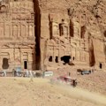 Oko 1.800 turista evakuisano iz Petre u Jordanu zbog bujične poplave