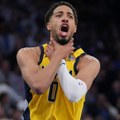 Jedna od najvećih ispala ikada u NBA ligi: Pogodio uz zvuk sirene, slavio kao Redži Miler, a onda usledio šok