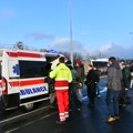 Bizarna nezgoda u Paraćinu: Deka se biciklom zabio u kamion, prolaznici mu spasli život