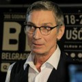 Voditelj pucao na slavnog pevača! Naciljao ga ali metak završio u bojleru, u sve je umešana i ova koleginica: Istina…