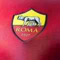 Roma poslušala navijače i vratila staru vučicu na grb: Pogledajte kako izgleda kompromisno rešenje kluba