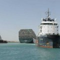 Преврнуо се брод за вађење нафте у Суецком заливу, најмање четири особе погинуле