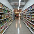 Automobilom ušao u prodavnicu jer ga je mrzelo da vuče gajbu piva peške
