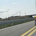 Podsetnik za vozače: Obustava saobraćaja na nadvožnjaku između Sremske Mitrovice i Rume