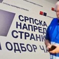 Stojanov „blatoid” Ozon pres ne prestaje da se bavi manipulacijama i lažima i huška ljude da dolaze pred kuće