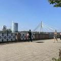 Odlazeće pismo iz Rige: Tri brata, crna mačka i legendarni uživo