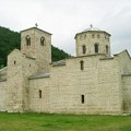 Sud u Beranama doneo odluku da se oduzme spomenik Pavlu Đurišiću u manastiru Đurđevi stupovi