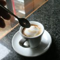 Kako je izgledao cenovnik u kafiću 2005. godine? Danas izaziva nevericu, ova objava na Instagramu pokazuje kretanje inflacije…