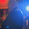 Palmin sin na rođendanu Jovane Jeremić: U njegovom društvu i Dačićev naslednik, izljubili se sa slavljenicom