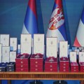 Kriterijumi za odlikovanja po zakonu i po Vučiću: Sagovornici N1 saglasni - ordenje dobija bespogovorna lojalnost i potpis…