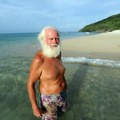 Bio je milioner koji se kupao u luksuzu pa pobegao sam na ostrvo: U 80. godini morao je da ga napusti, pred smrt je želeo samo…