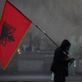Albanija: Ponovo sukobi demonstranata sa policijom u Tirani, traži se ostavka Rame