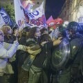 Desetine hiljada ljudi demonstrira širom Italije, proglašen generalni štrajk