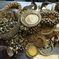 Na Batrovcima i Gradini zaplenjen zlatan nakit vredan četiri miliona dinara