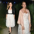Ministarka Đedović i Jelena Tomašević na koncertu u istoj haljini: Obe su izabrale malu belu haljinu i niko nije primetio…