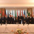 "Sa našim prijateljima, ambasadorima azijskih zemalja u Srbiji" Predsednik Vučić ih ugostio na ručku (foto)
